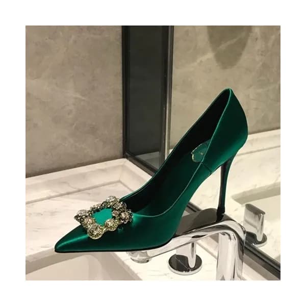 Roger Vivier 2019 Ladies Silk Pumps Heel / Flat Sh… - 1