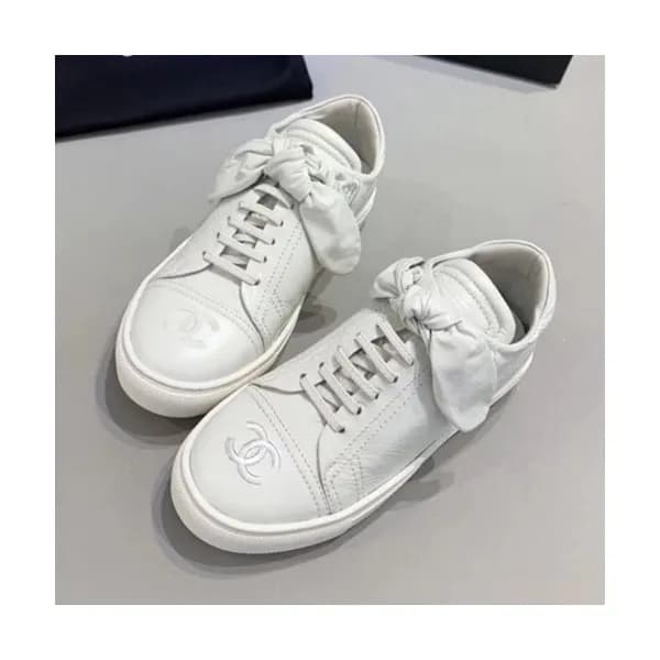 Chanel 2019 Ladies Leather Sneakers - 샤넬 2019 여성용 … - 1