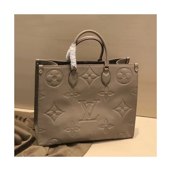 Louis Vuitton 2019 Onthego Tote Shopper Bag,41cm -… - 1