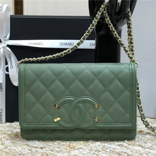 Chanel 2021 Women's Leather Chain Shoulder Bag… - 1