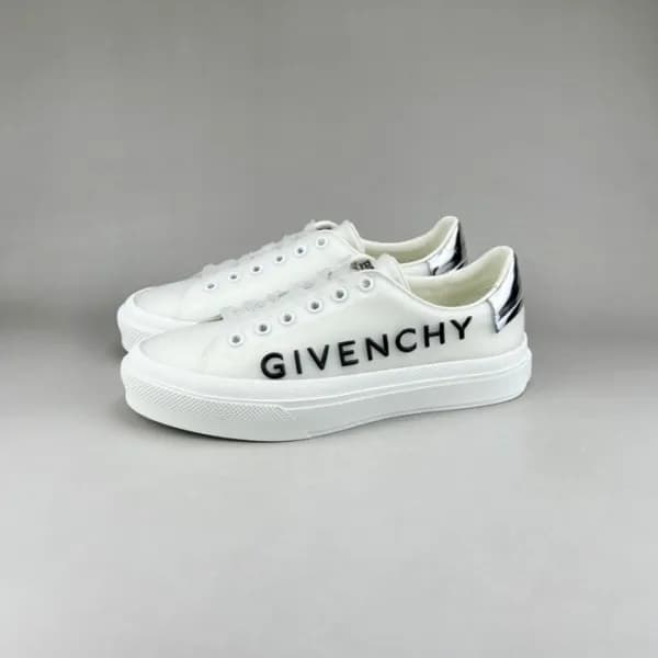 지방시 남성 클래식 화이트 스니커즈 - Mens White Sneakers - giv082… - 1