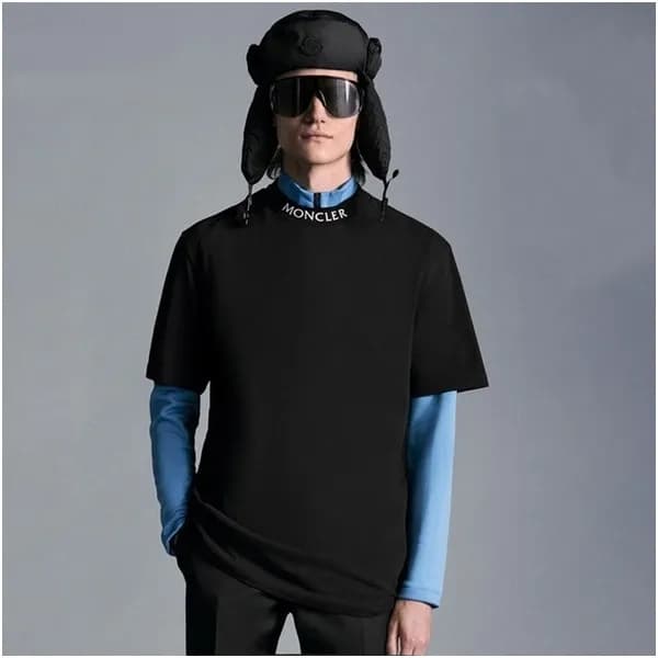 몽클레어 남성 블랙 크루넥 반팔티 - Moncler Mens Black Tshirts - … - 1