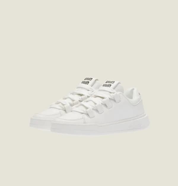 미우미우 여성 화이트 스니커즈 - Miumiu Womens White Sneakers - … - 1
