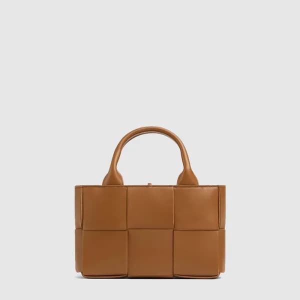 보테가 베네타 여성 캔디 아르코 토트 백 - Bottega veneta Womens Can… - 1