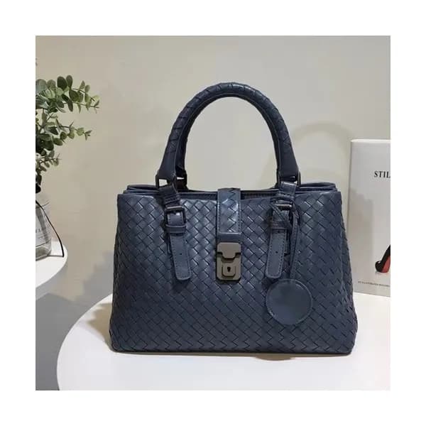 Bottega Veneta Leather Black Roma Medium Tote Shou… - 1