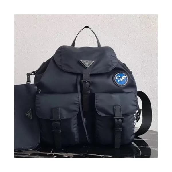 Prada 2019 Nylon Back Pack ,32CM - 프라다 2019 나일론 남여… - 1