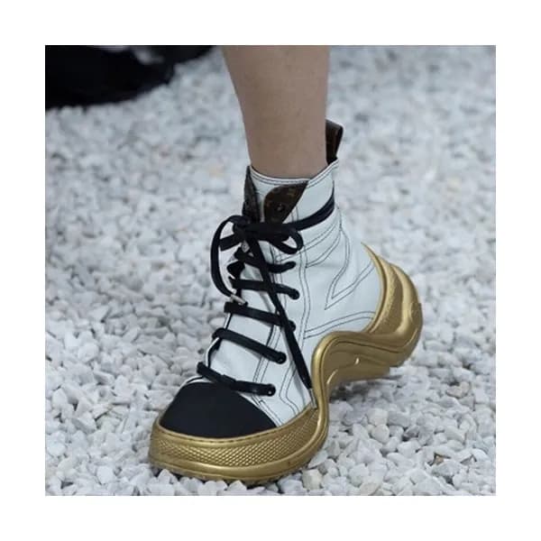 Louis vuitton 2019 Ladies Leather Sneakers - 루이비통… - 1