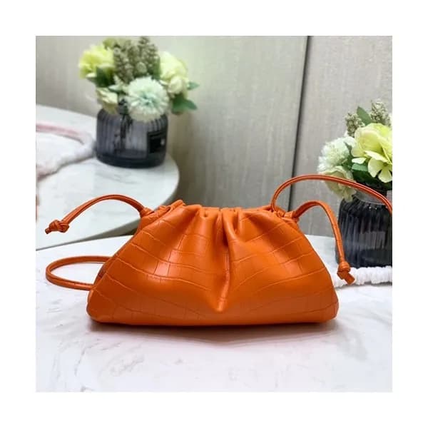 Bottega Veneta 2019 The Pouch Bag / Shoulder Bag,2… - 1