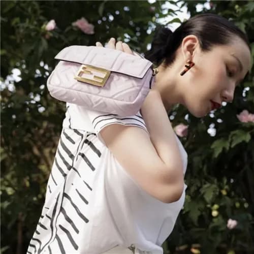 [펜디] Fendi 2020 Women's Leather Shoulder Bag, … - 1