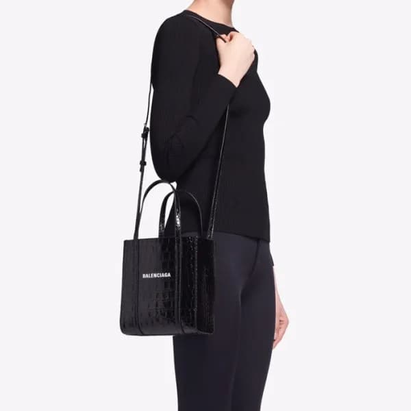 발렌시아가 여성 블랙 숄더백 - Balenciaga Womens Black Shoulder… - 1