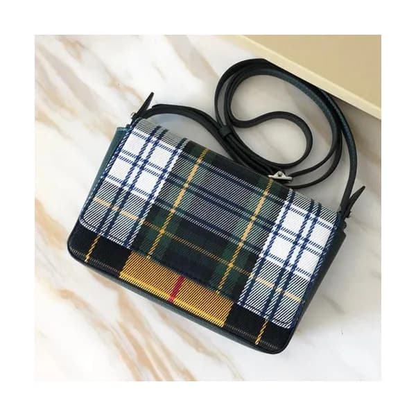 Burberry 2019 Shoulder Cross Bag, 19.5cm - 버버리 201… - 1