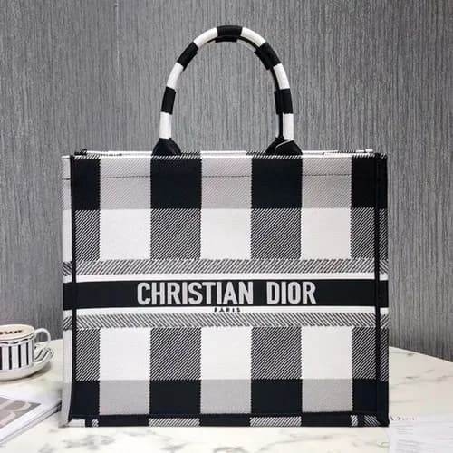 Dior 2019 Woman Canvas Book Tote Shopper Bag,41.5C… - 1