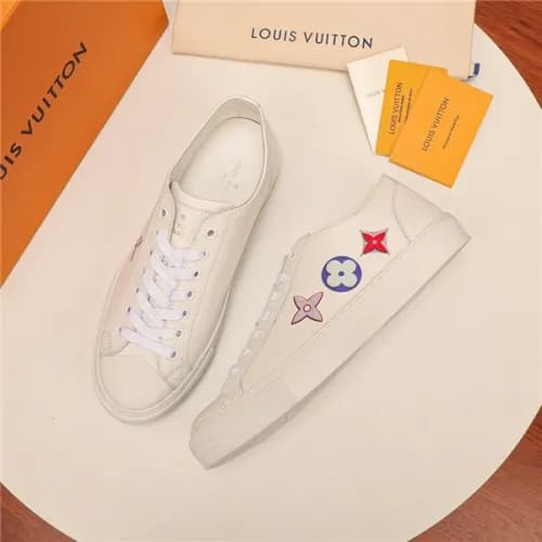 Louis Vuitton 2020 Men's Leather Sneakers - 루이… - 1