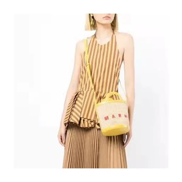 마르니 여성 옐로우 라탄백 - Marni Womens Yellow Cross Bag - m… - 1
