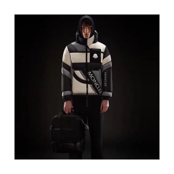 MONCLER 2018 MENS HOOD PADDING VEST - 몽클레어 남성 후드패딩… - 1