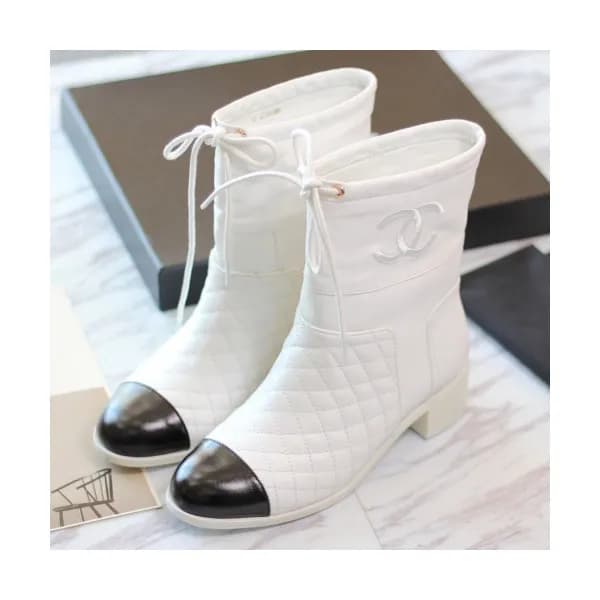 Chanel 2018 Ladies Leather Ankle Boots - 샤넬 여성 신상 … - 1