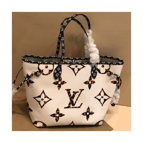 Louis Vuitton 2019 Never Full Tote Shoulder Shoppe… - 1