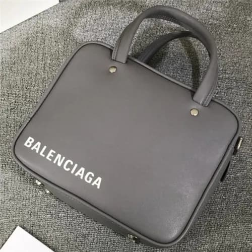 [발렌시아가] Balenciaga 2020 Women's Leather Tote S… - 1