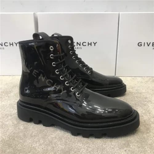 Givenchy 2020 Men's Leather Ankle Boots - 지방시 … - 1