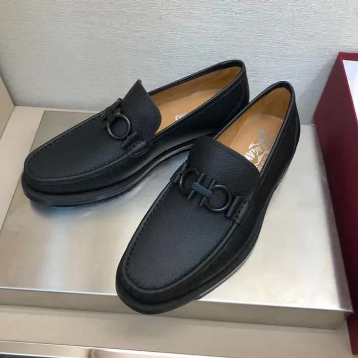 Salvatore Ferragamo 2021 Men's Leather Loafer,… - 1