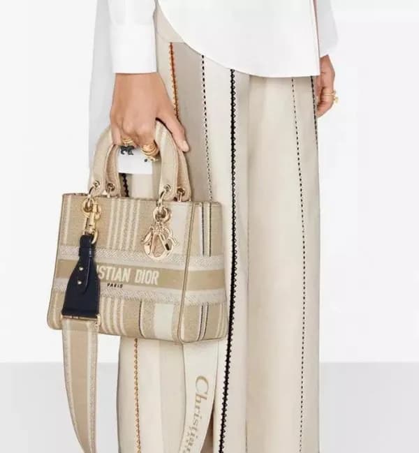 디올 여성 베이지 레이디 백 - Dior Womens Beige Lady Bag - dib… - 1