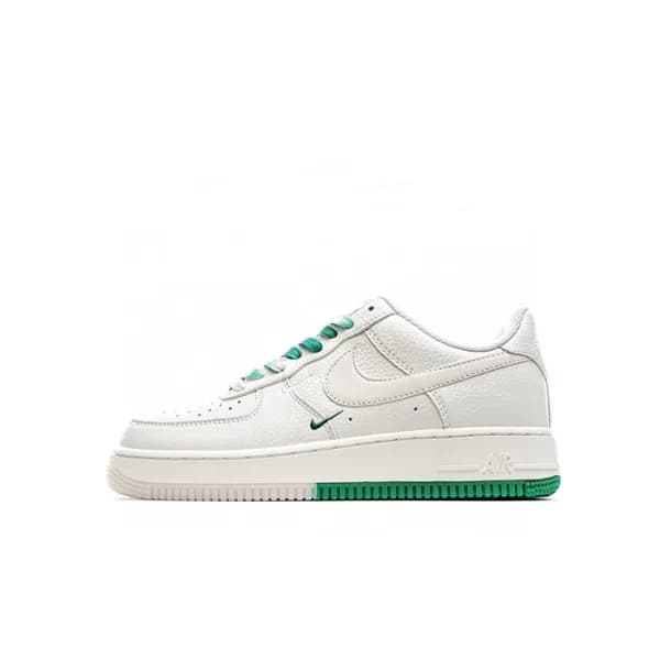 나이키 남/녀 그린 스니커즈 - Nike Air Force 1 Unisex Sneakers… - 1