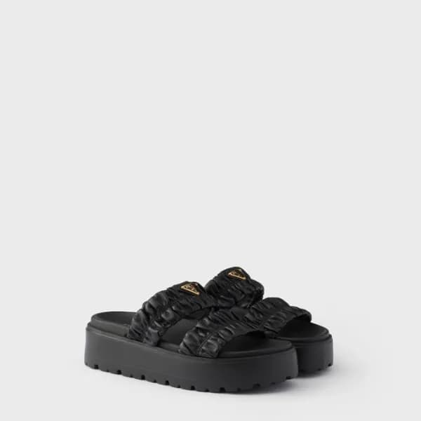 프라다 여성 마틀라쎄 슬라이드 - Prada Womens Matelasse Slides -… - 1