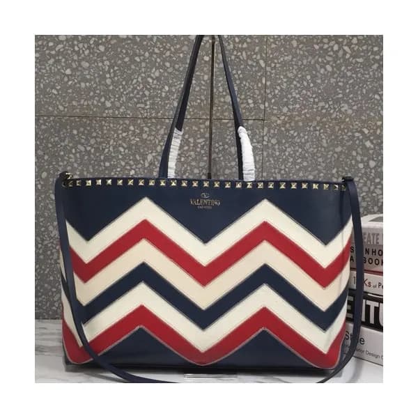 Valentino 2019 Leather Rockstud Tote Shoudler Shop… - 1