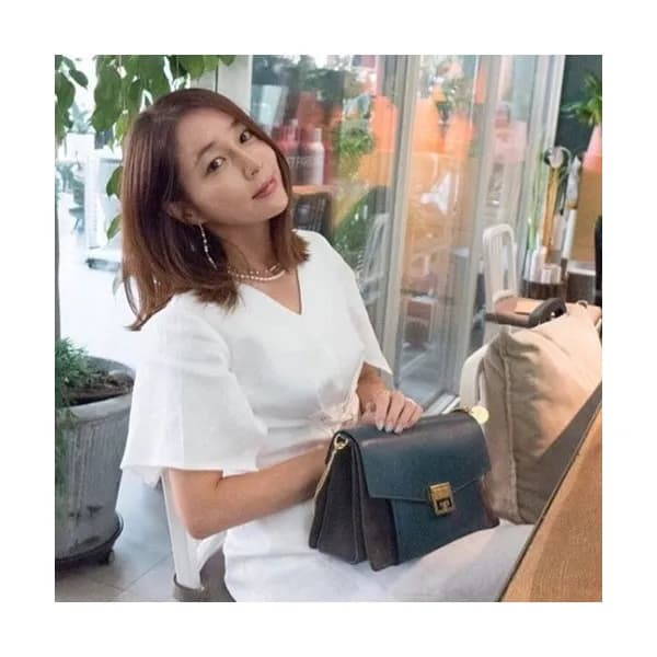 Givenchy 2019 Leather Medium Shoulder Bag,22CM - 지… - 1