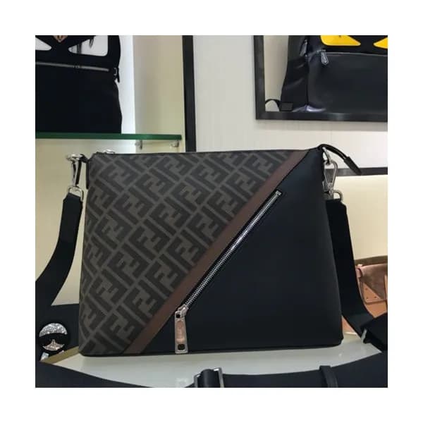 Fendi 2019 PVC & Leather Shoulder Bag, 31cm - 펜디 2… - 1
