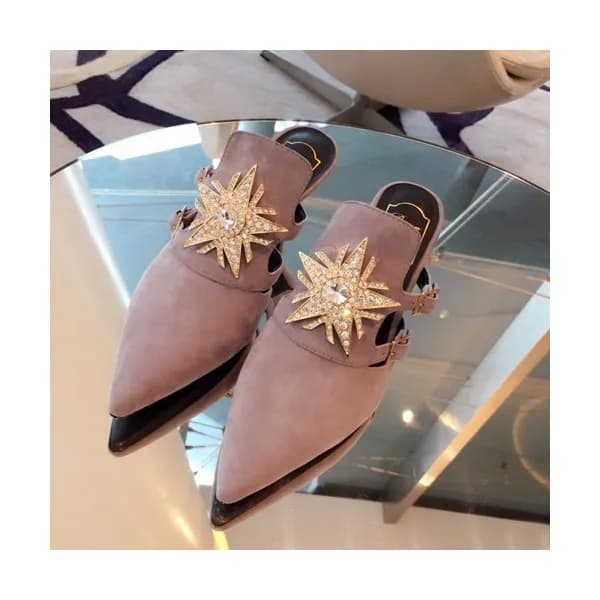 Roger Vivier 2019 Ladies Leather Middle-heel Slipp… - 1