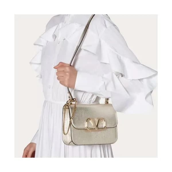 Valentino 2020 Leather Garavani Vsling Shoudler Cr… - 1