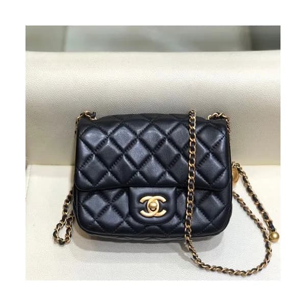 Chanel 2020 Leather Chain Cross Bag,18CM - 샤넬 2020… - 1