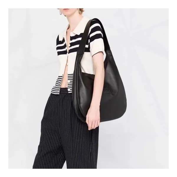 미우미우 여성 블랙 호보백 - MiuMiu Womens Black Hobo Bag - mi… - 1
