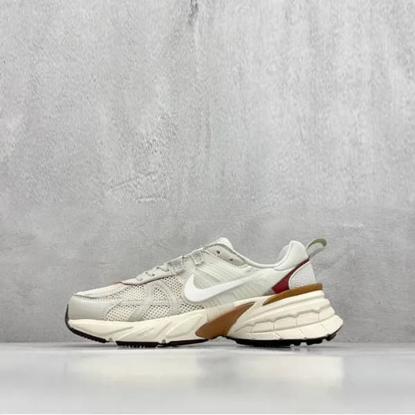 나이키 남/녀 V2K 런 스니커즈 - Nike V2K Run Unisex Sneaker -… - 1