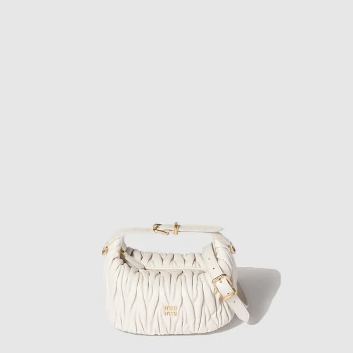 미우미우 여성 마테라쎄 나파 가죽 파우치 - Miumiu Womens Matelasse N… - 1