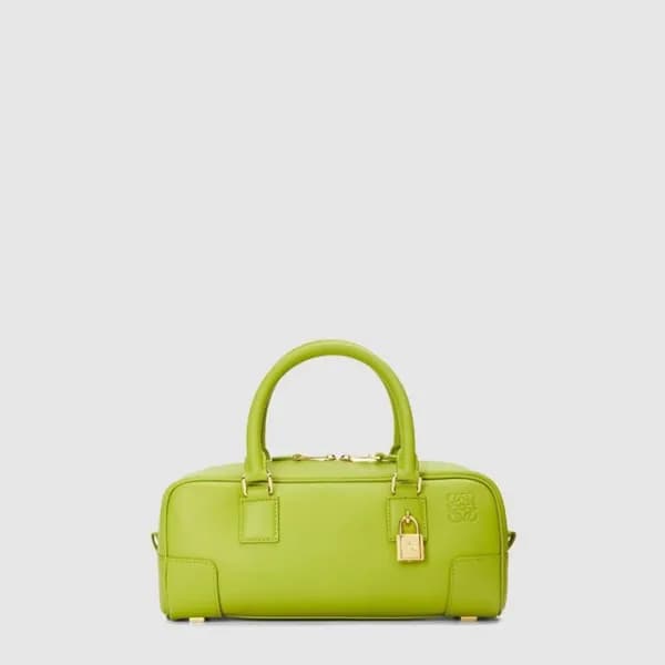 로에베 여성 아마조나 23 크롭 백 - Loewe Womens Amazona 23 Crop… - 1