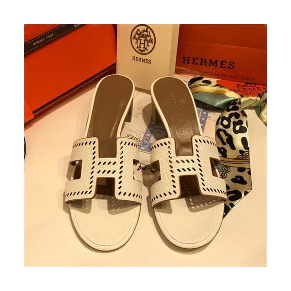 Hermes 2019 Ladies Oasis Leather Middle Heel Slipp… - 1