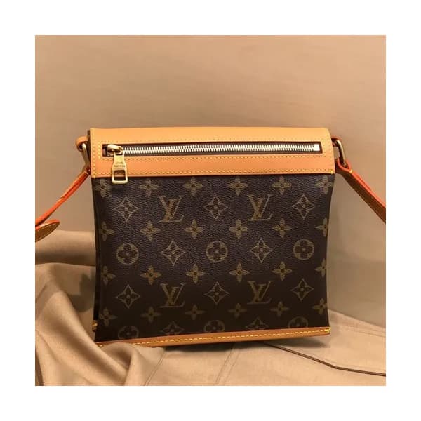 Louis Vuitton 2019 Monogram Slanting Shoulder Bag,… - 1