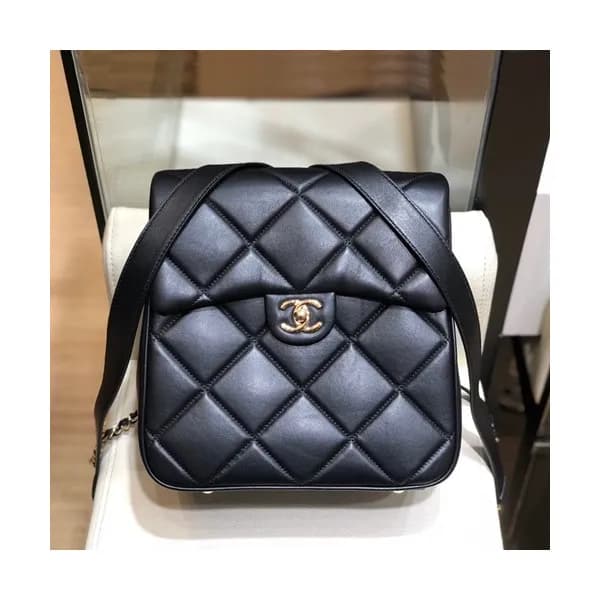 Chanel 2019 Leather Back Pack,26CM - 샤넬 2019 레더 여성… - 1