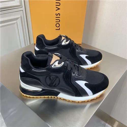 Louis Vuitton 2020 Men's Leather Sneakers - 루이… - 1
