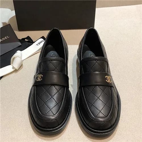 Chanel 2021 Women's Leather Loafer - 샤넬 2021 여… - 1
