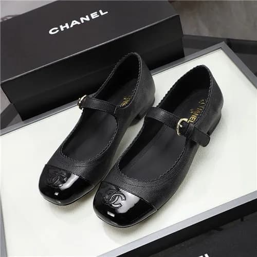 Chanel 2021 Women's Leather Flat,CHAS0660 - 샤넬… - 1