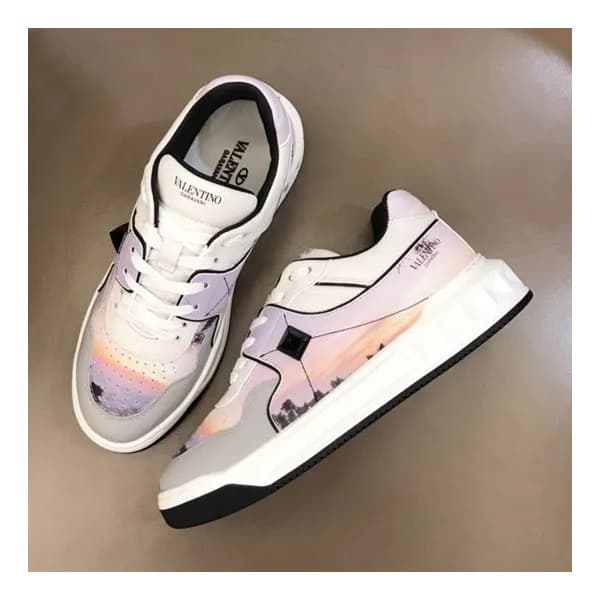발렌티노 남/녀 스터드 퍼플 스니커즈 - Unisex Purple Sneakers - va… - 1