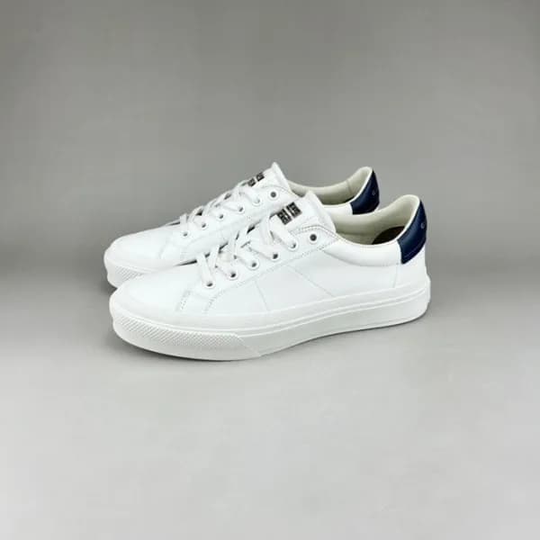 지방시 남성 클래식 화이트 스니커즈 - Mens White Sneakers - giv075… - 1