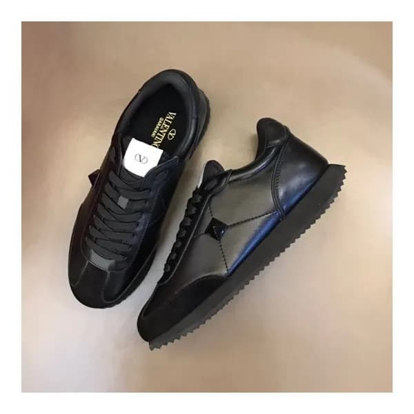 발렌티노 남성 모던 블랙 스니커즈 - Valentino Mens Black Sneakers… - 1