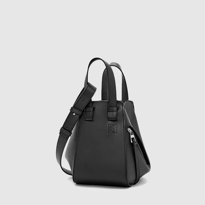 로에베 여성 컴팩트 해먹 백 - Loewe Womens Compact Hammock Bag… - 1