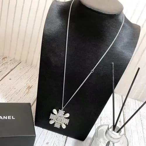 CHANEL Choker 18k White Gold - 샤넬 여성용 목걸이 18K도금… - 1