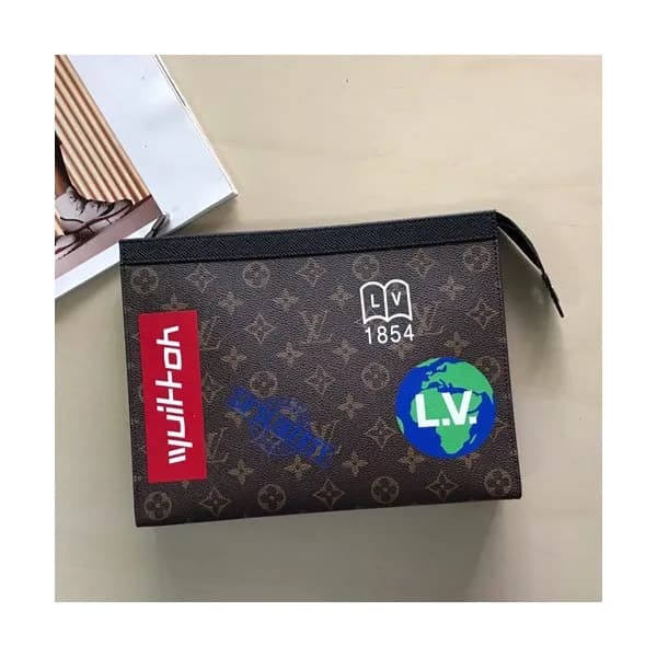 Louis Vuitton 2019 Monogram Clutch Bag,26cm - 루이비통… - 1