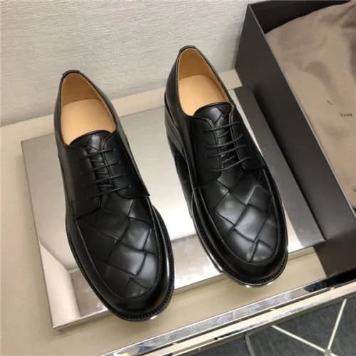 Bottega Veneta 2020 Men's Leather Oxford Shoes… - 1